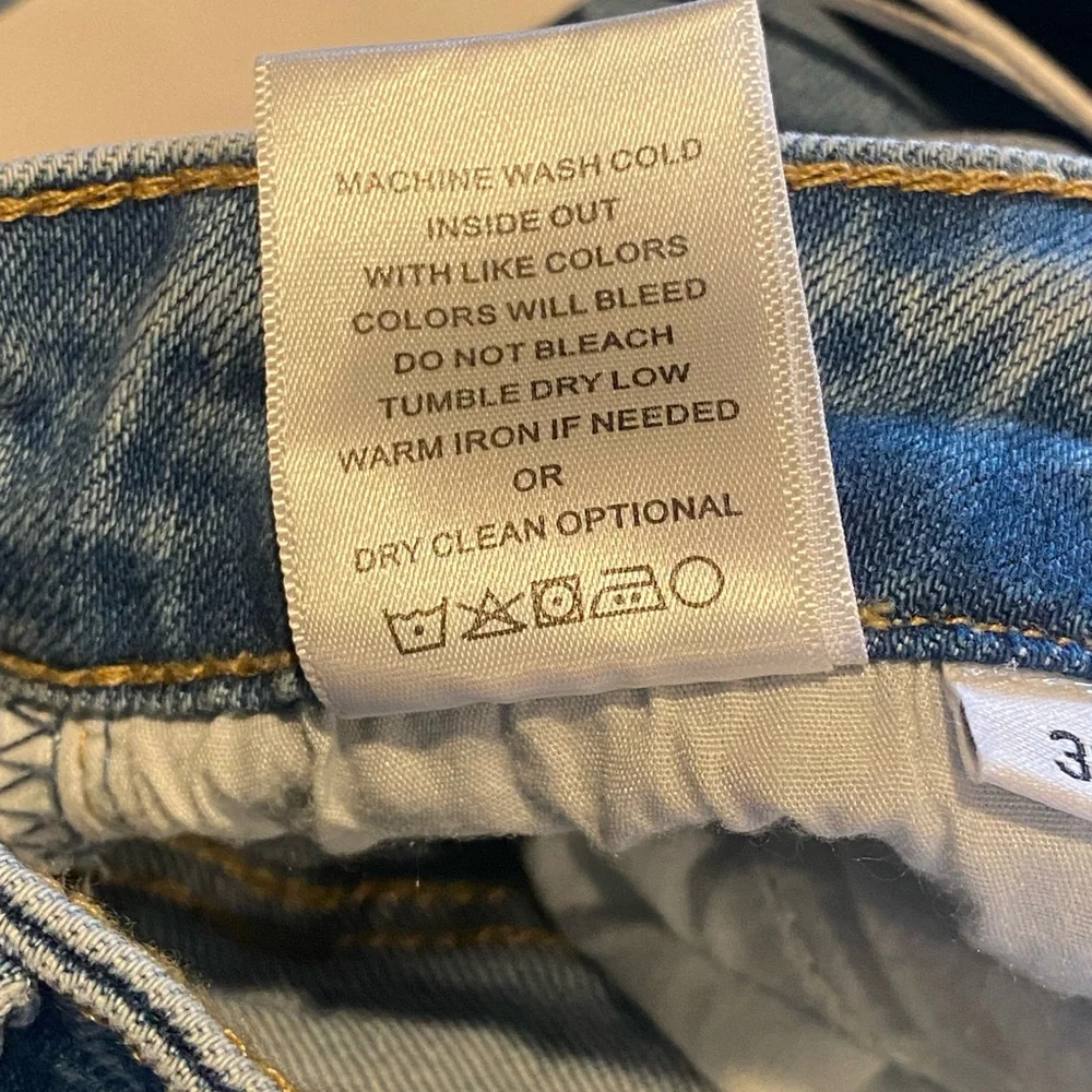 Zenana Denim Kick Flare Jeans Womens Plus Size 38 NWT Distressed Frayed Hem - Picture 12 of 12